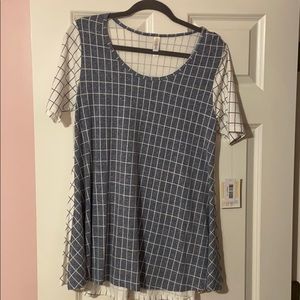 Lularoe Perfect T.